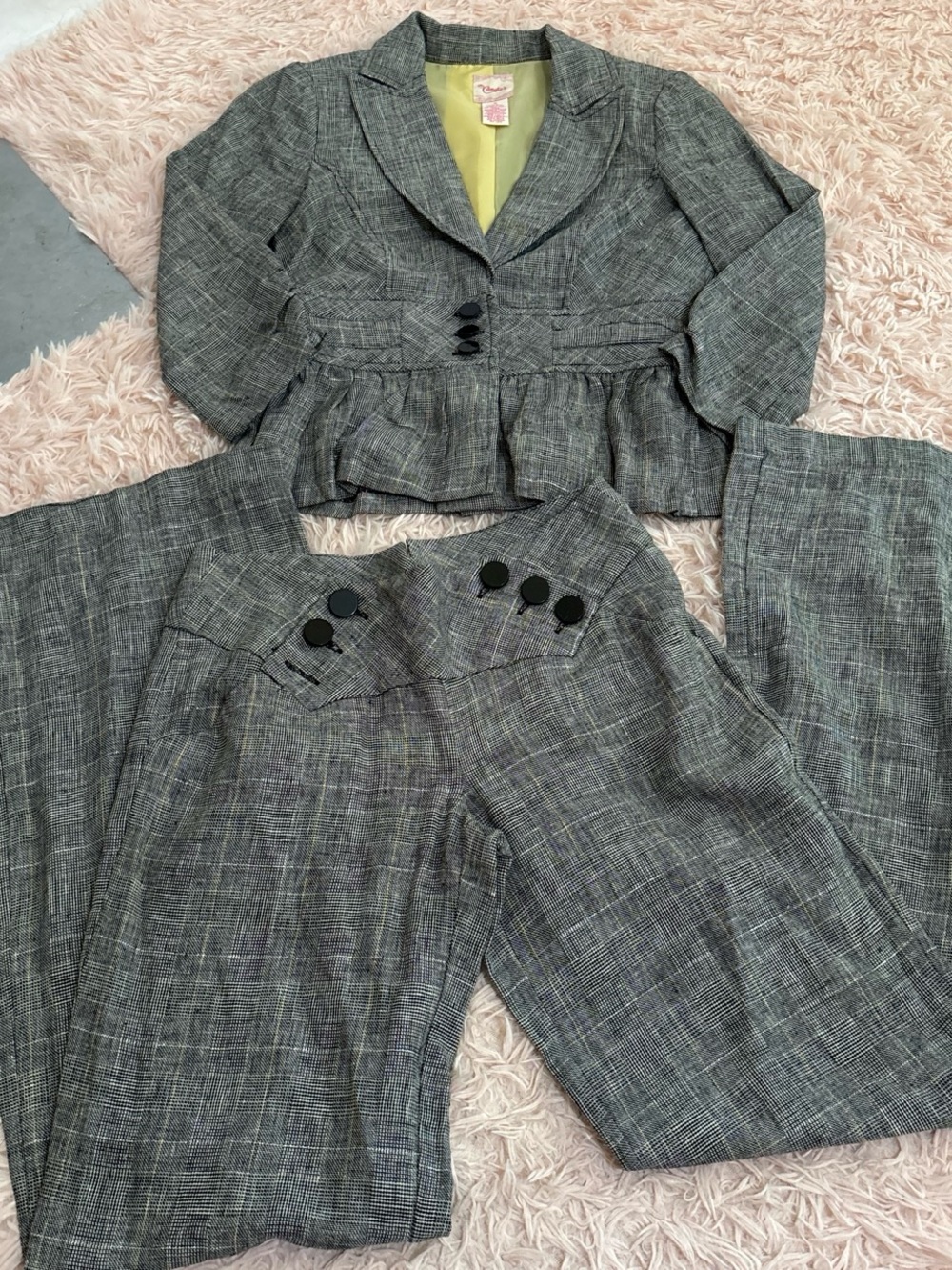 Vintage Y2K candies size 0 office outfit